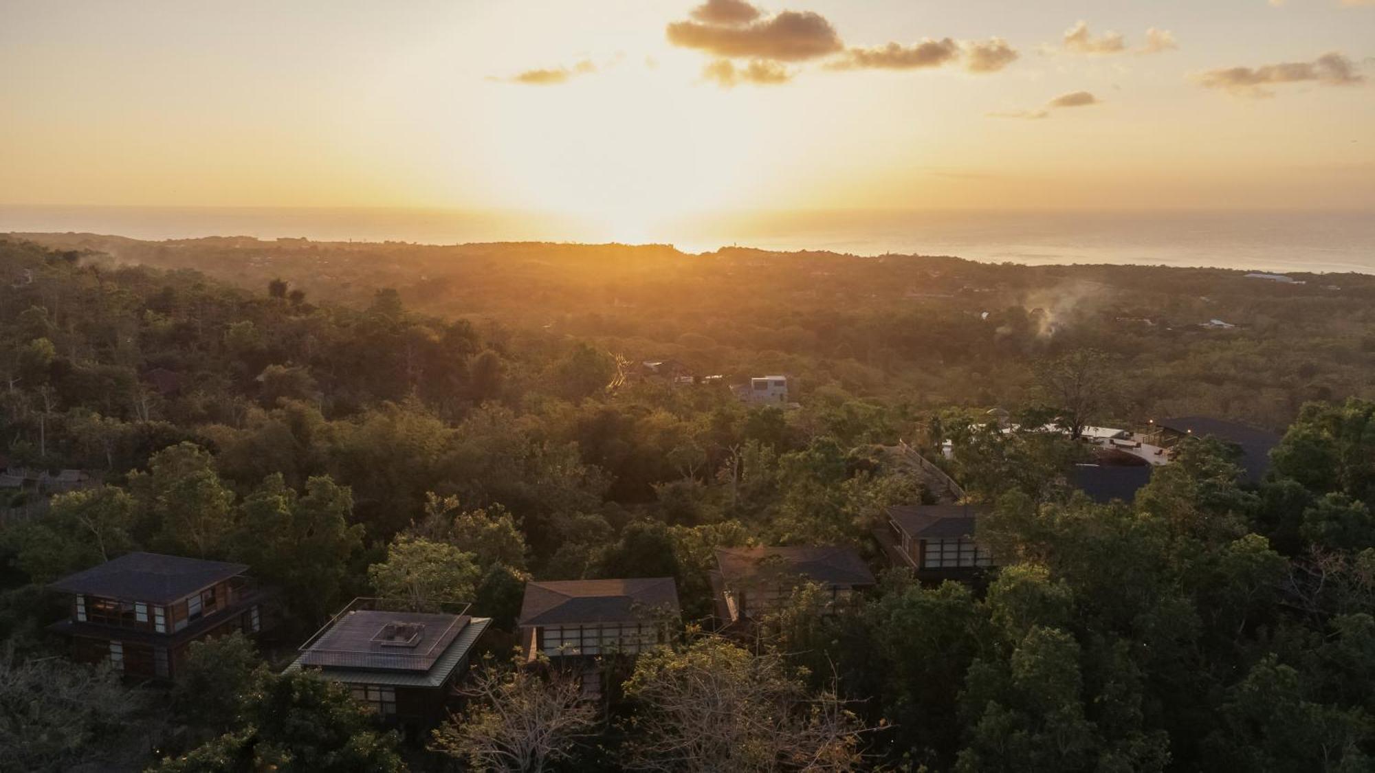 Gruen Resort Uluwatu Exteriör bild
